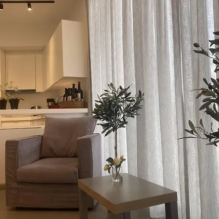 アパートホテル Apollonio Corinth